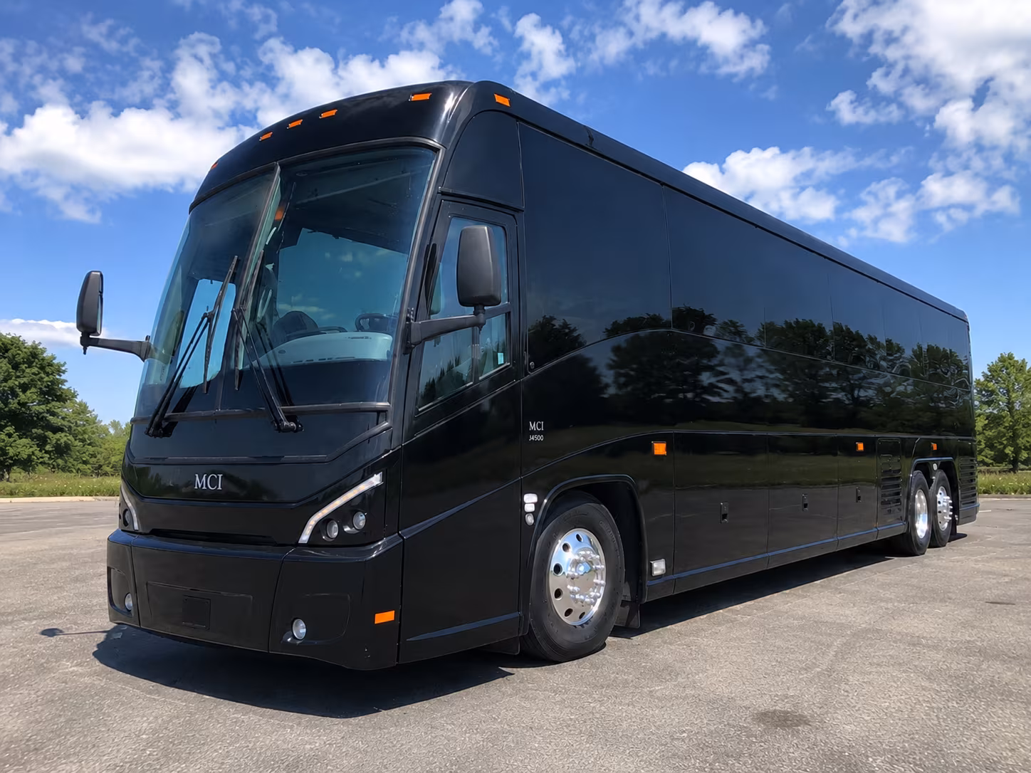 amber falls and natchez hills bus rentals for the hampshire wine country day trip