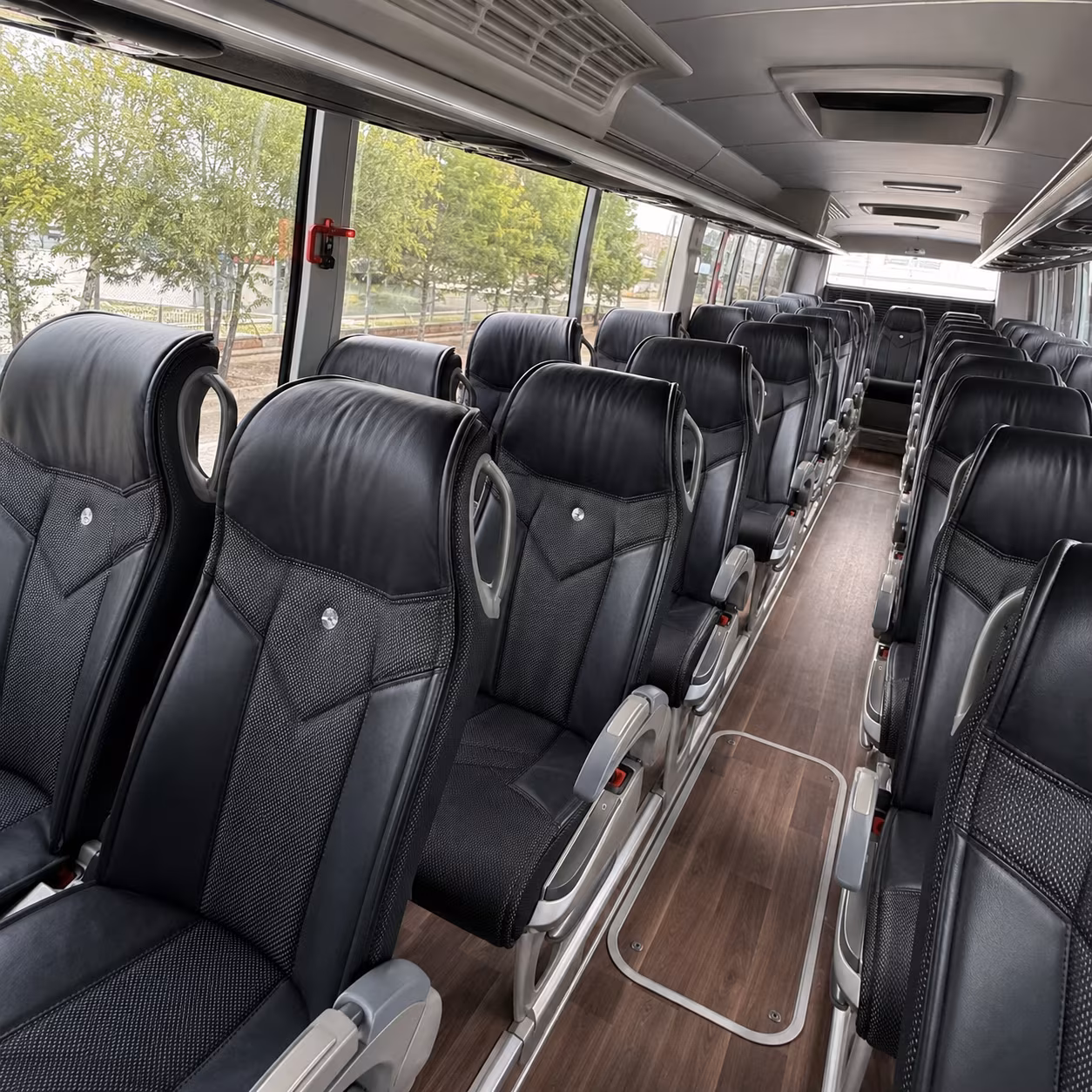 murfreesboro wedding transportation onboard seating