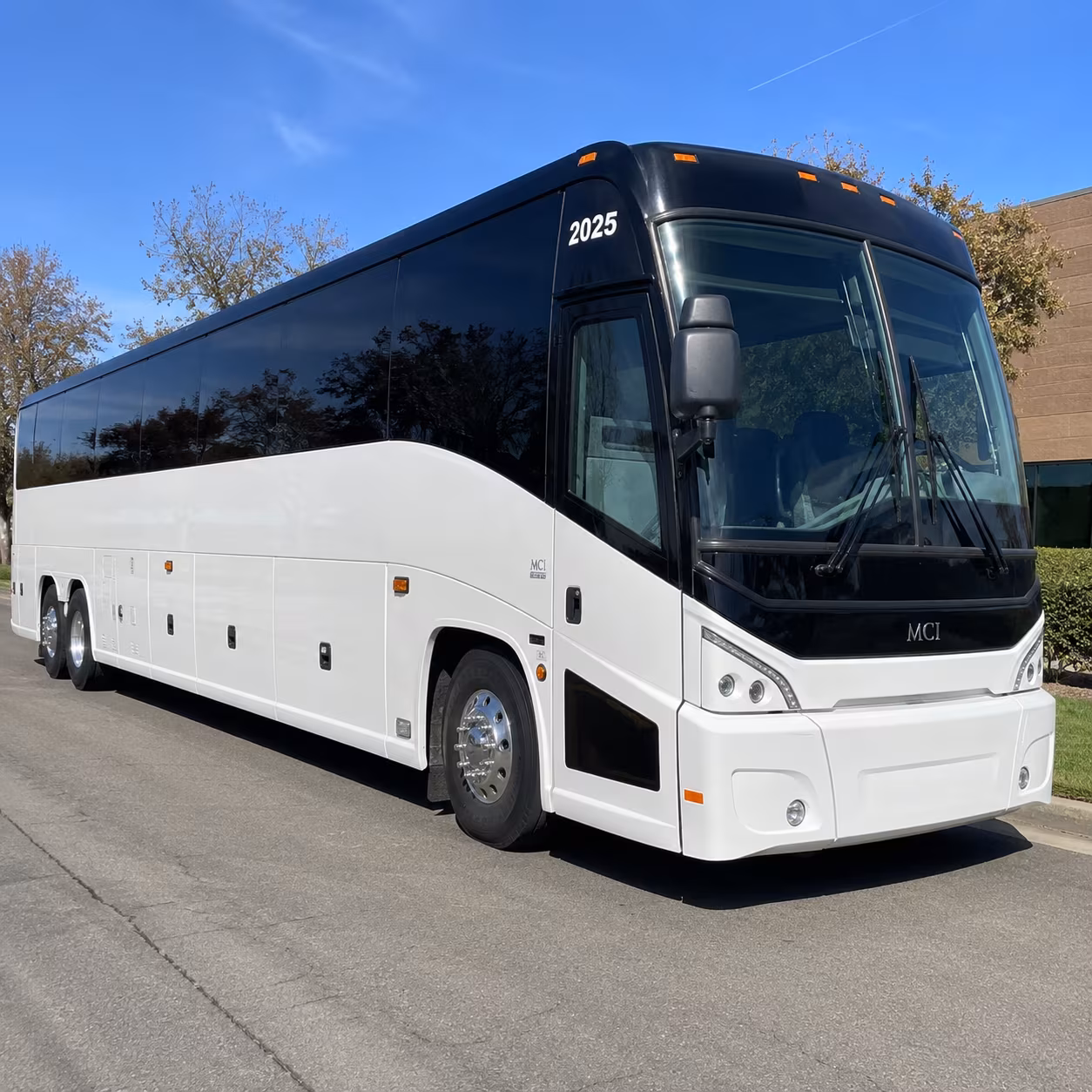 school field trip and student group buses in murfreesboro