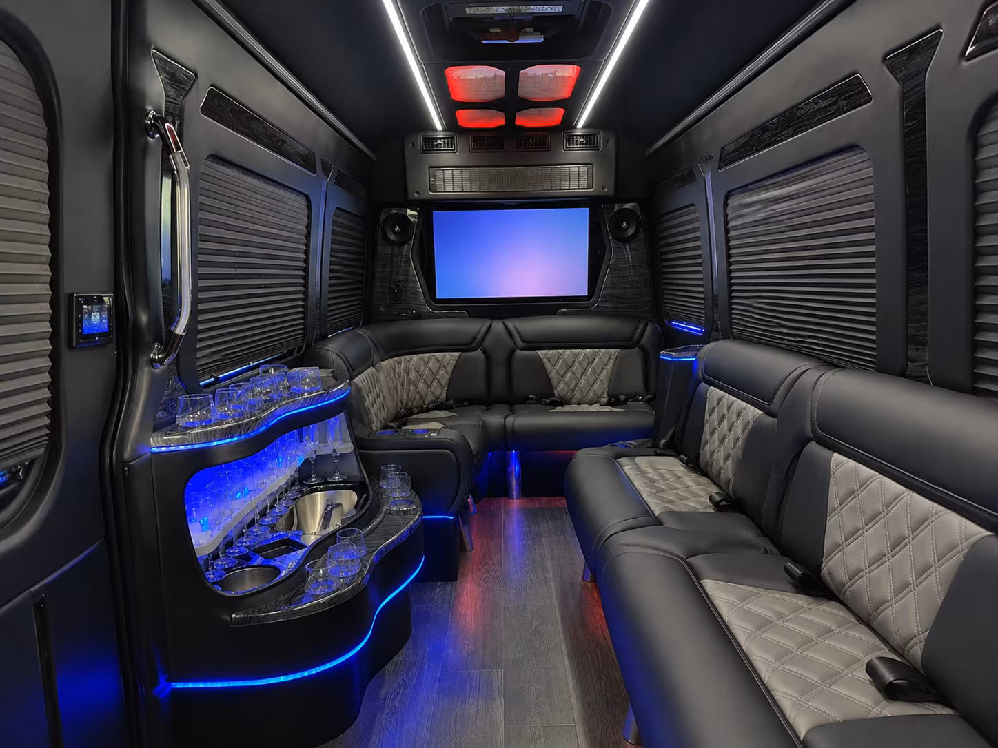 wedding guest shuttle buses that run on your timeline
